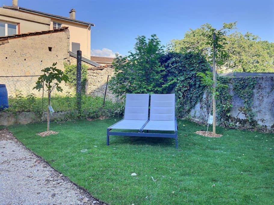 Charme Et Quietude Au Coeur Du Quartier Tiret Villa Amberieu-en-Bugey Exterior photo